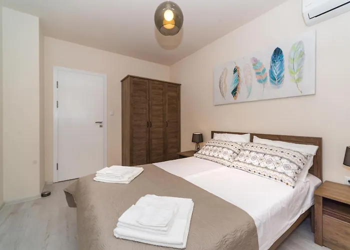 Alma - Stylish 1bd Flat With Balcony By Flat Mаnager *